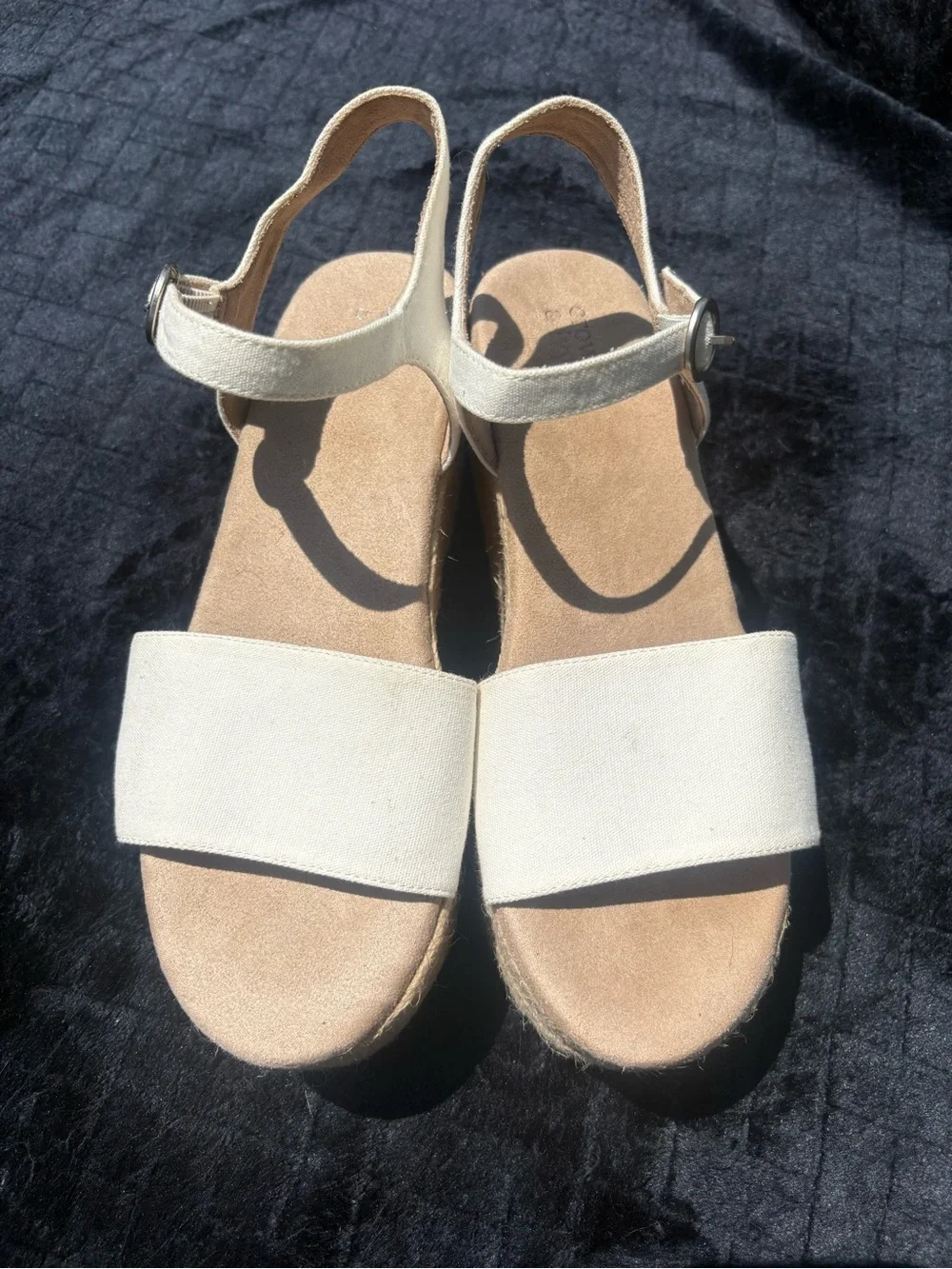 crown & ivy Cream Espadrille Platform Sandals with Ankle Strap Women’s Size 9